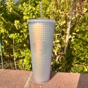 Starbucks 2022 Iridesce Unicorn Grid 24 oz tumbler cold cup